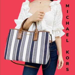 Beautiful Michael Kors Tote